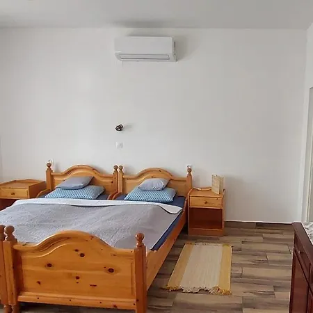 Odu Vendeghaz Apartment Badacsonytordemic Exterior photo